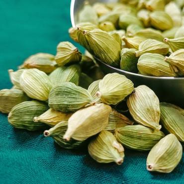 Herculean™ Premium Green Cardamom (Idukki Origin)
